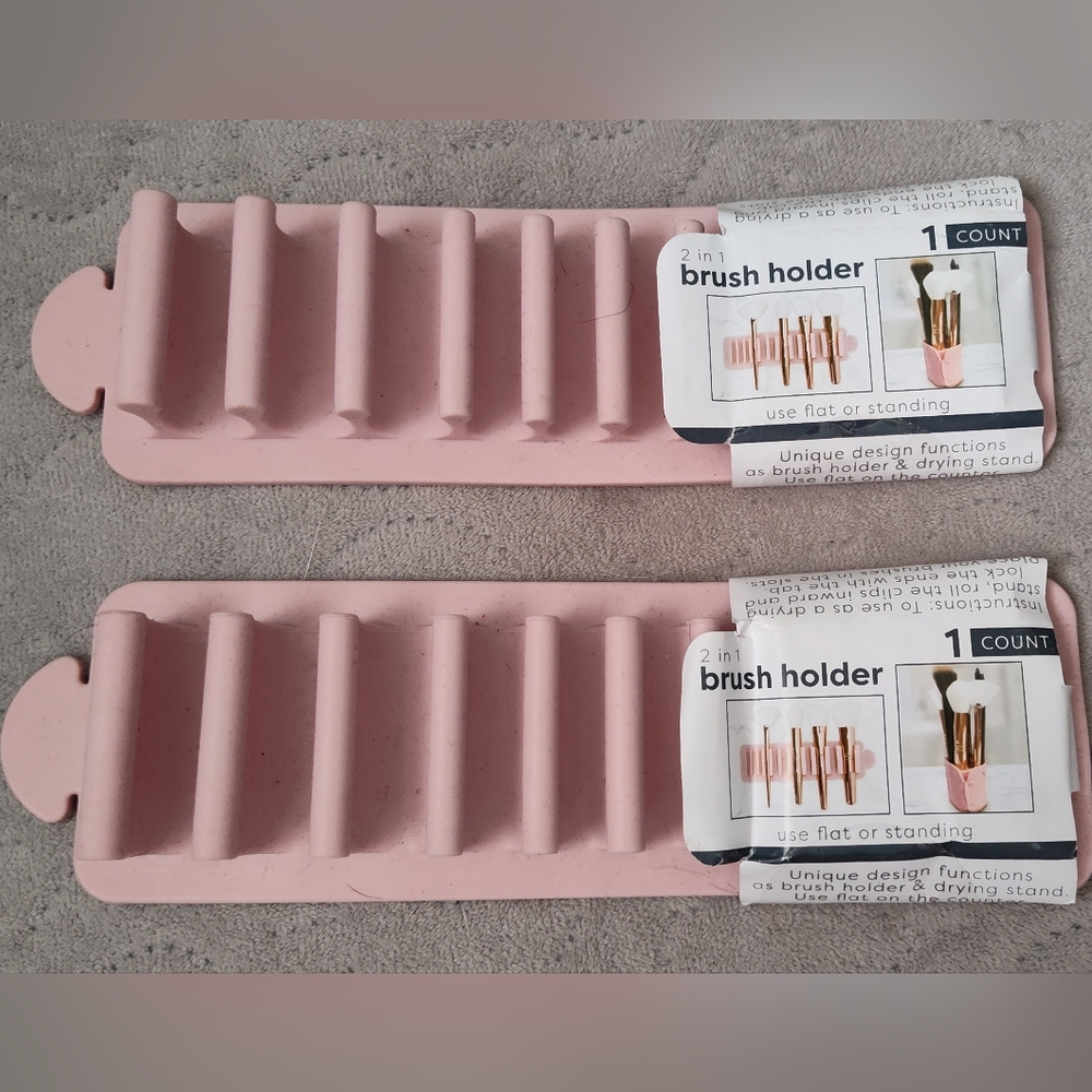 NWT! 2- Silicone Makeup Brush Holders